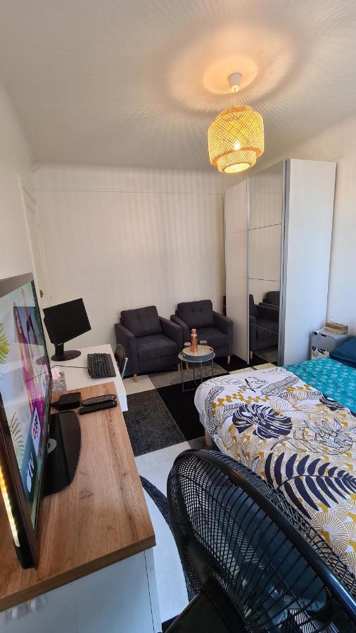 Residence Cosy, Chambre Privee Non Mitoyenne Avec Serrure Dans Un Appartement De 50 M Carres Bois-Colombes Екстериор снимка